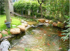 庭院水景如何设计：山管人丁、水管财，庭院陈设莫乱来